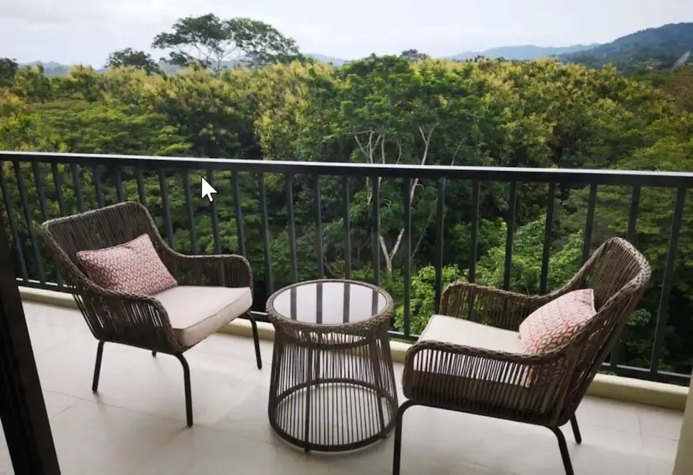 Lovely Mountain View Apartment