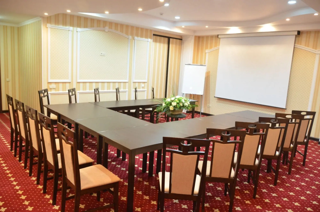 Regency Hotel
