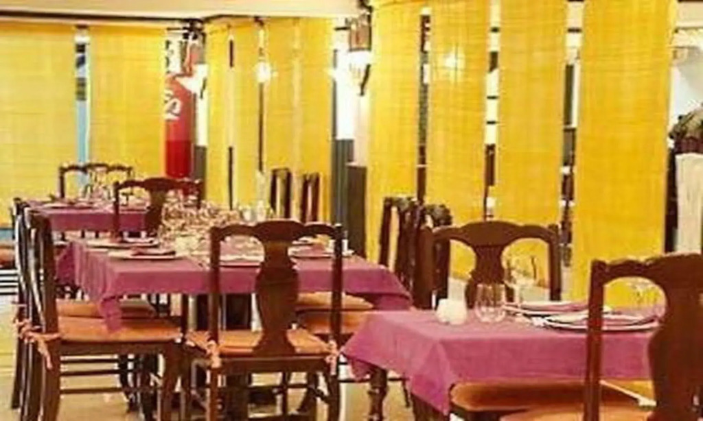 New Lao Paris Hotel