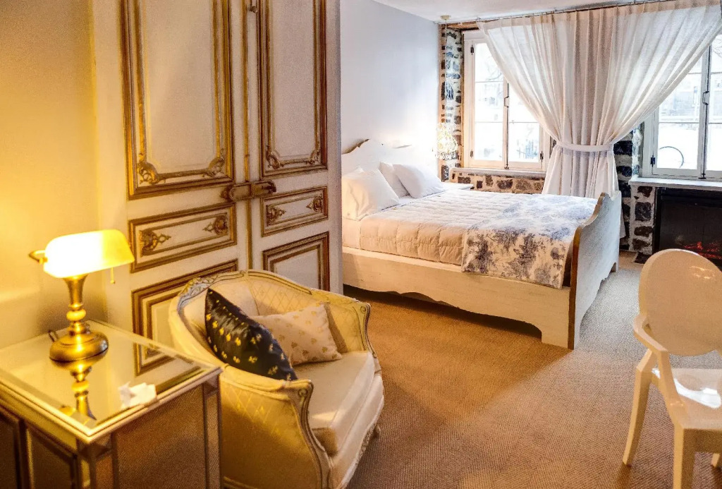 Auberge Place dArmes