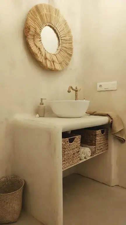 Lorenzo's Bed & Surf Apartment