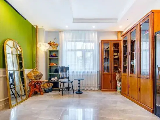 Hulun is a famous homestay