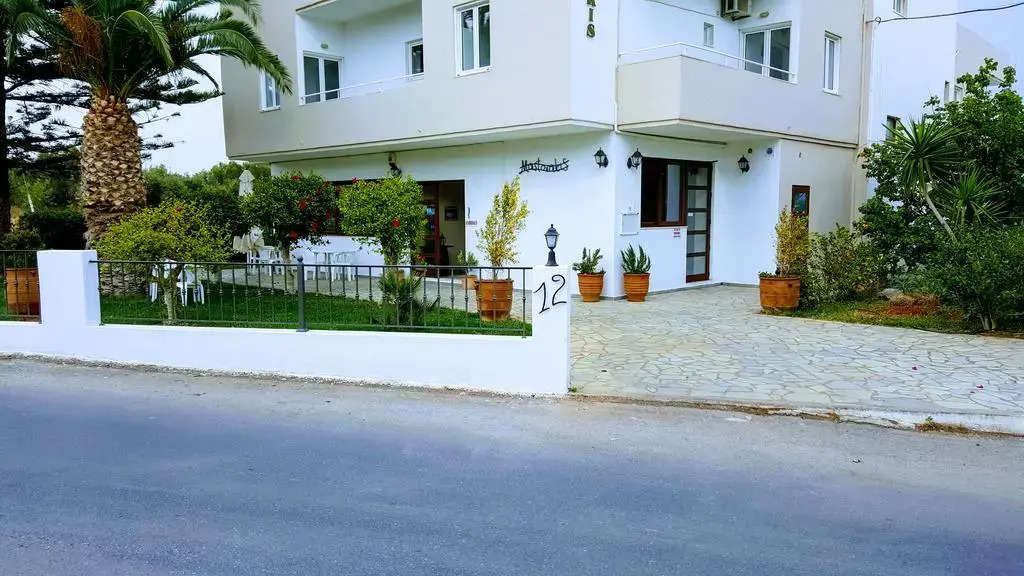 Mastorakis Hotel and Studios