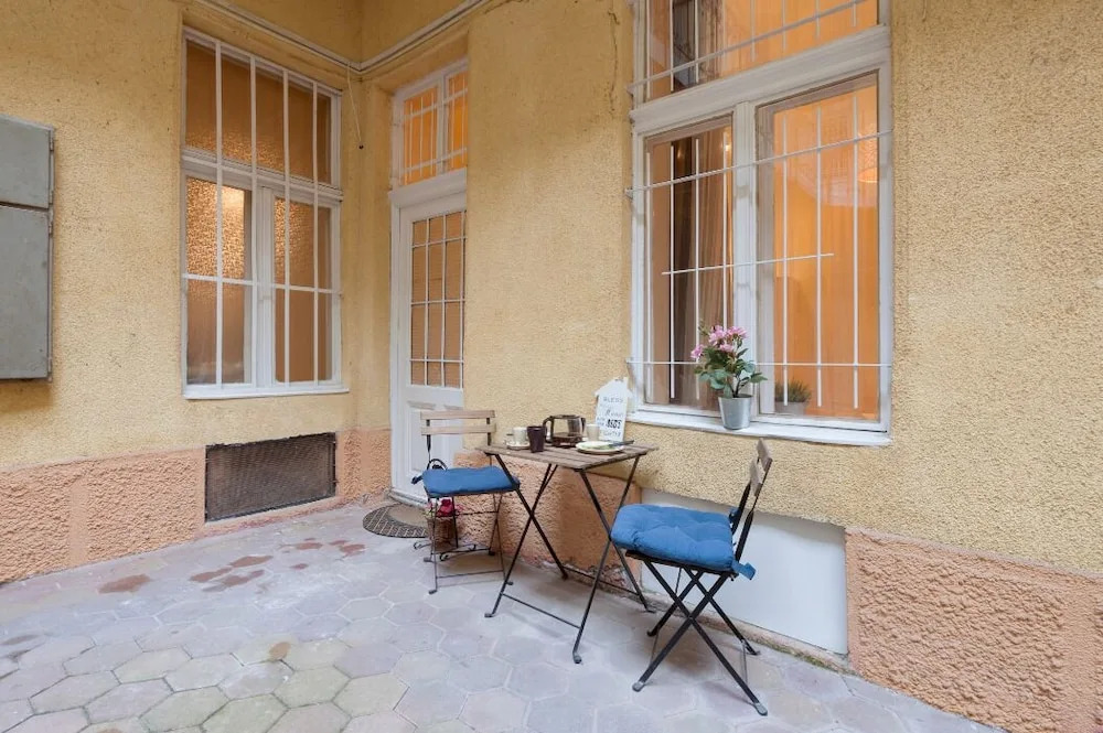 Home Apartment