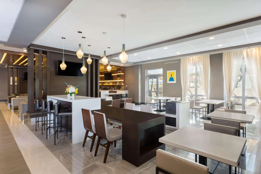 Wingate by Wyndham Miami Airport