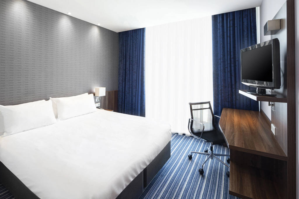 Holiday Inn Express Amsterdam - Sloterdijk Station by IHG