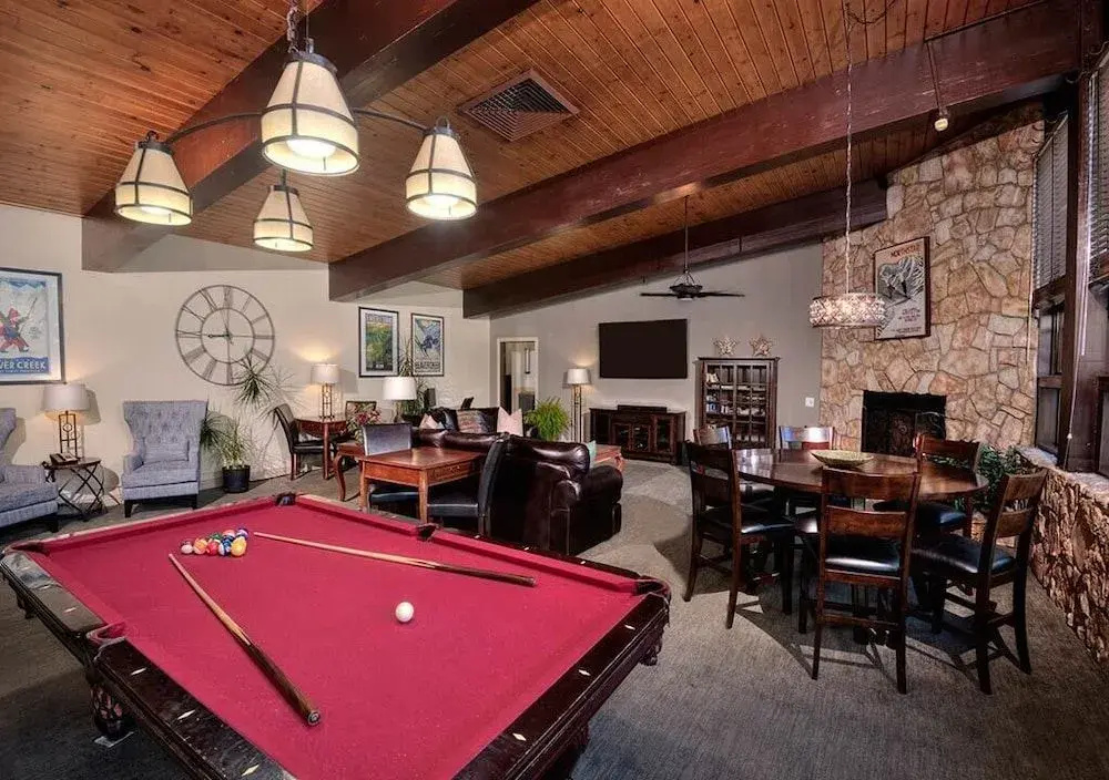 GetAways at Falcon Point Resort