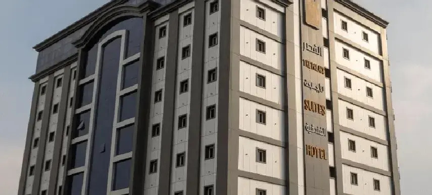 The Palace Hotel Suites 7