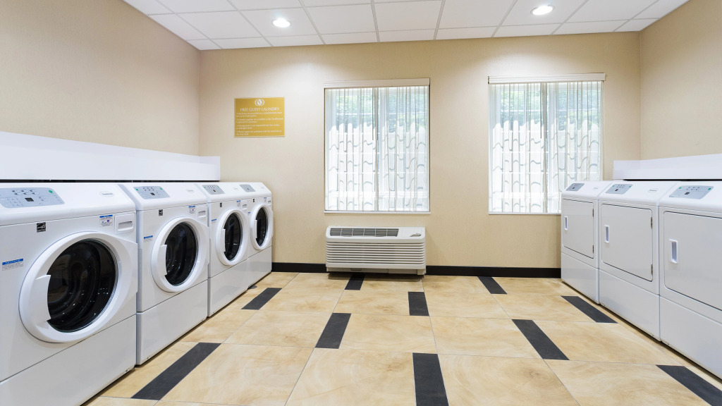 Candlewood Suites Grove City - Outlet Center by IHG