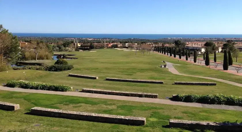 Almendros Club de Golf Bonmont Costa Dorada