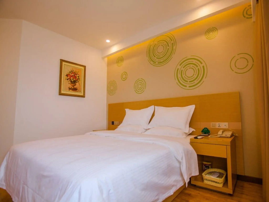 GreenTree InnChangZhou Wujin District Huangli Town Taoyuan Road Express Hotel
