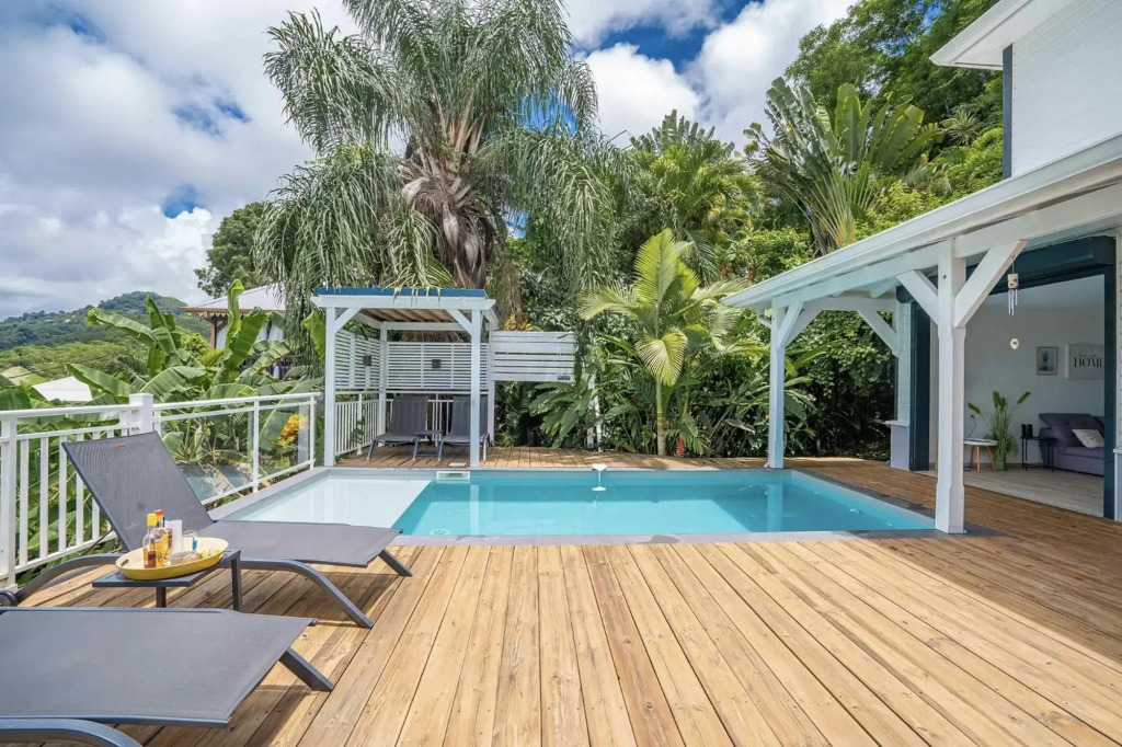 Villa Lanati, 4 ch avec piscine & vue campagne
