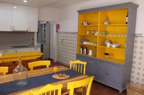 HappySintra GuestHouse