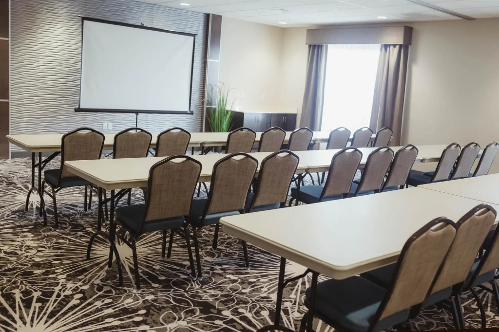 Best Western Plus Centralia Hotel & Suites