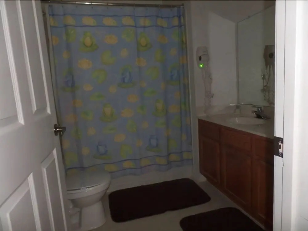 1391-38559 - 4 Bedroom Townhome