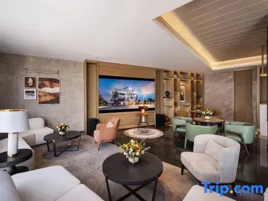 Manxin Hotel Xichang Qionghai 17 Degree Torch Square