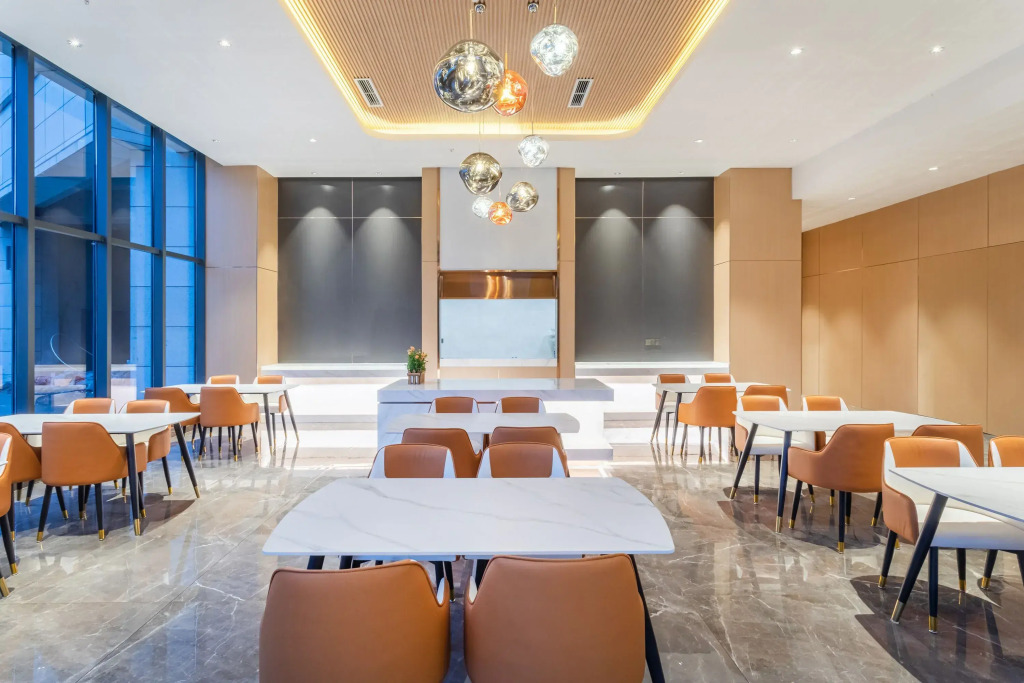 Qing Yue Shi Ye Hotel