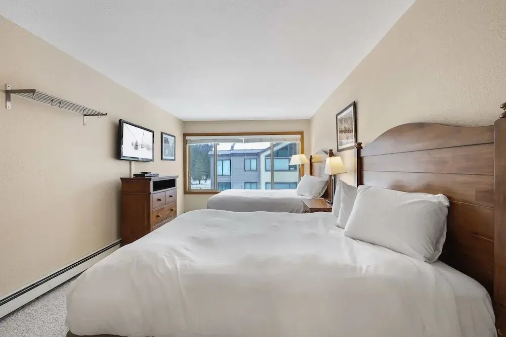 2 Bedroom Kirkwood Condo - Across the Street from Village condo