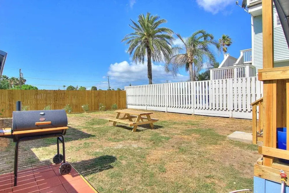 The Blue Pearl - 2 Br Home