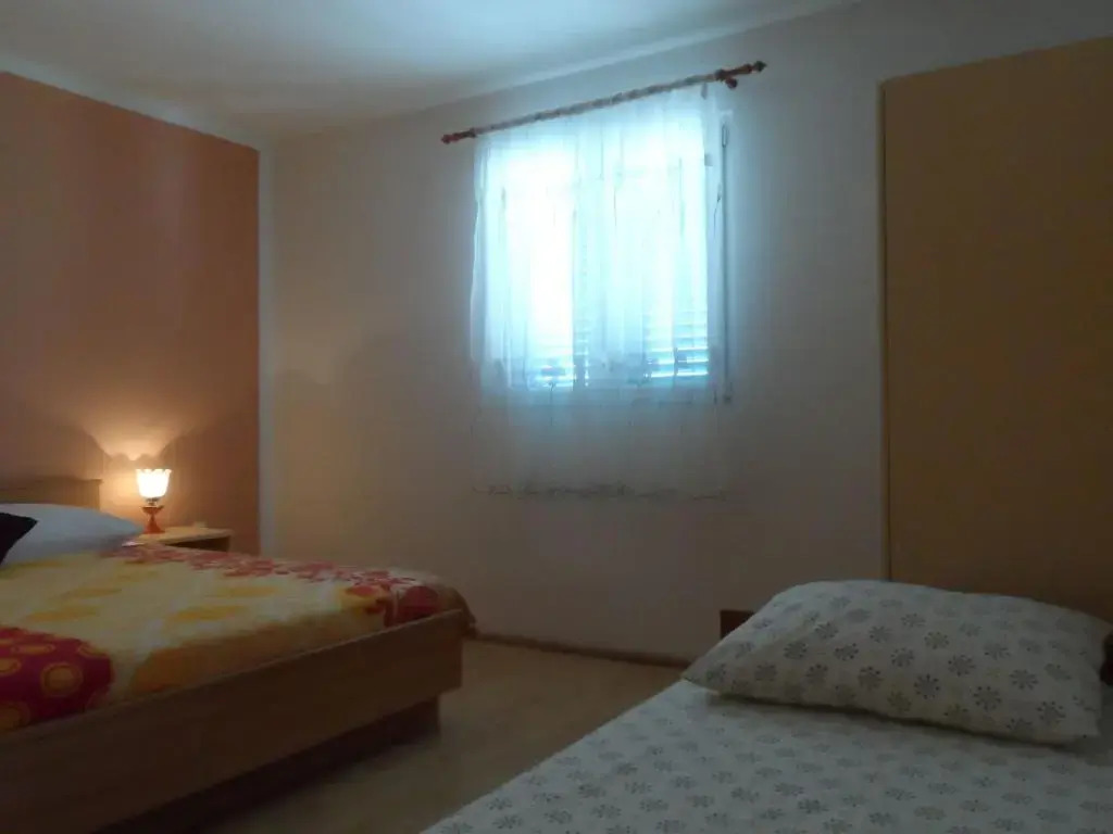 Apartment Boja
