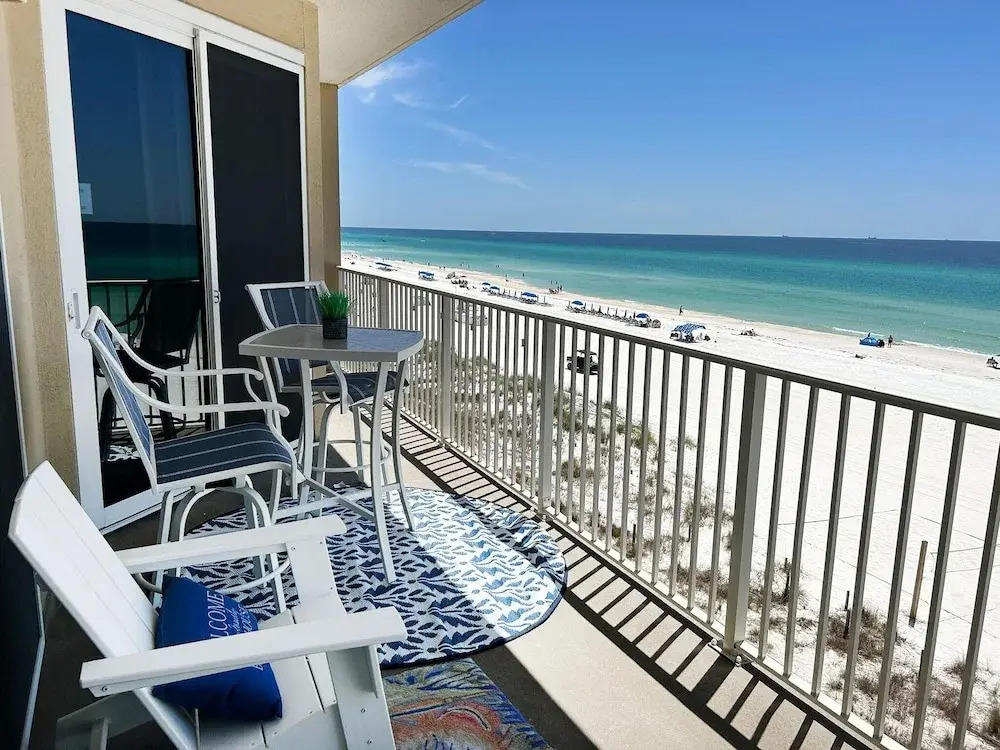 Grandview East 302 - Sandscape