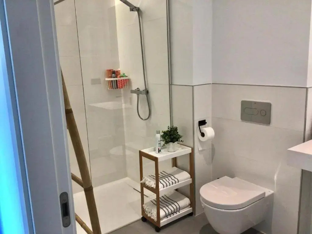 The View Luxury Vacation Apartment 5