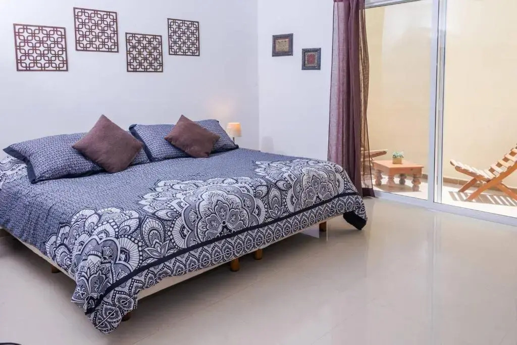 Modern Condo, Just Steps To Mamitas Beach And 5Th!