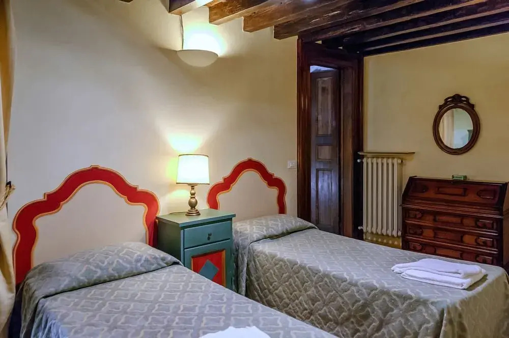 Corno Florentine Apartment