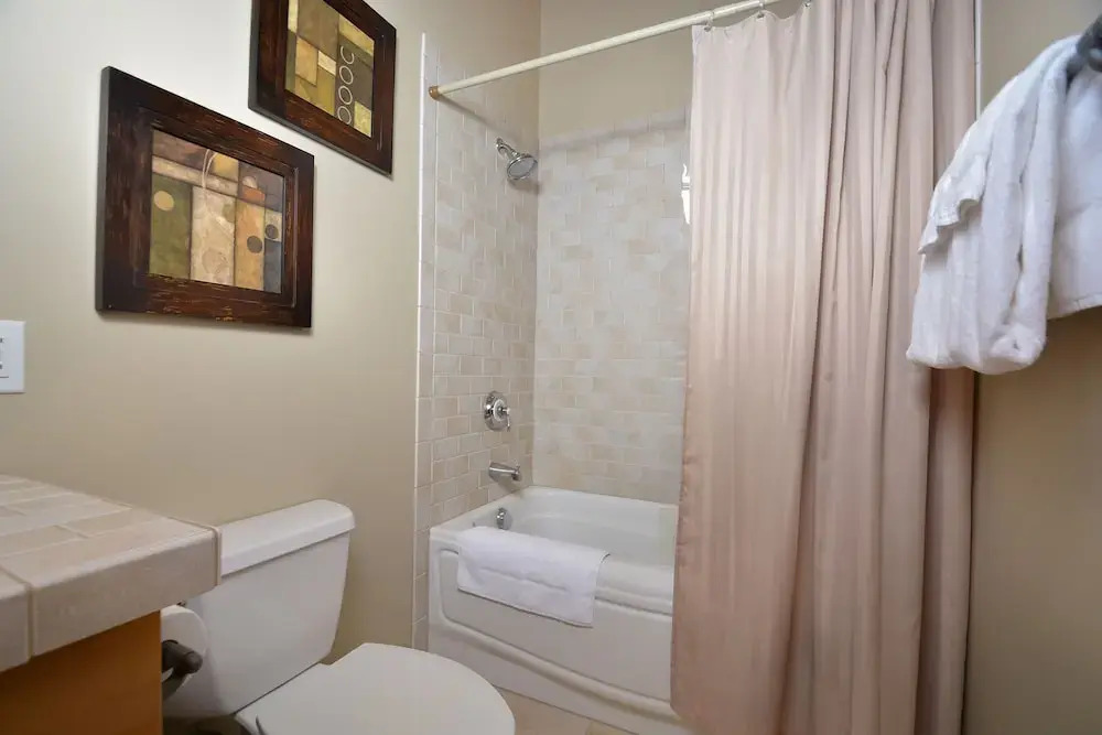 Kendall Camp 4 Bedroom Townhome