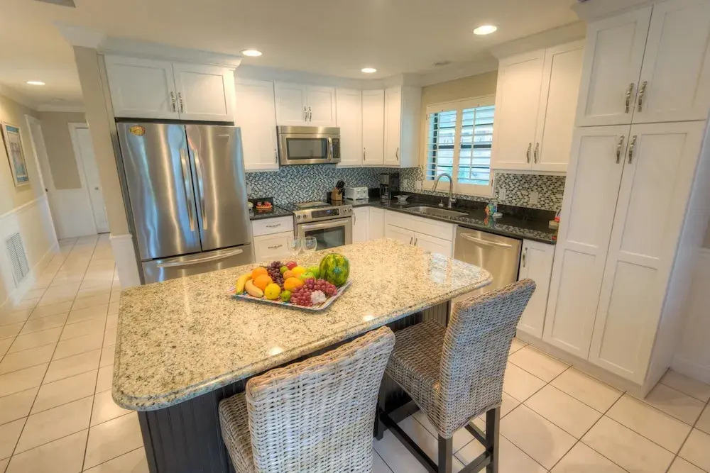 Island Breeze Apartment 2