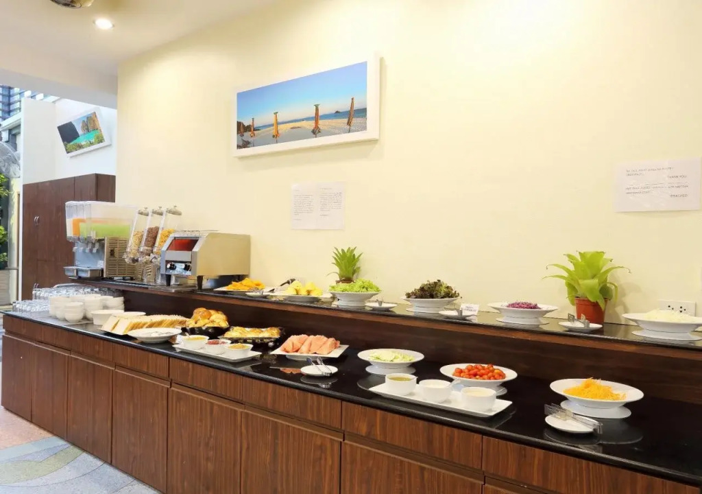 ON Hotel Phuket - SHA