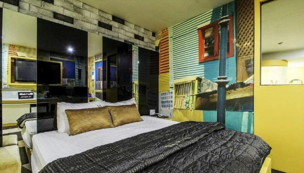 V3 Motel