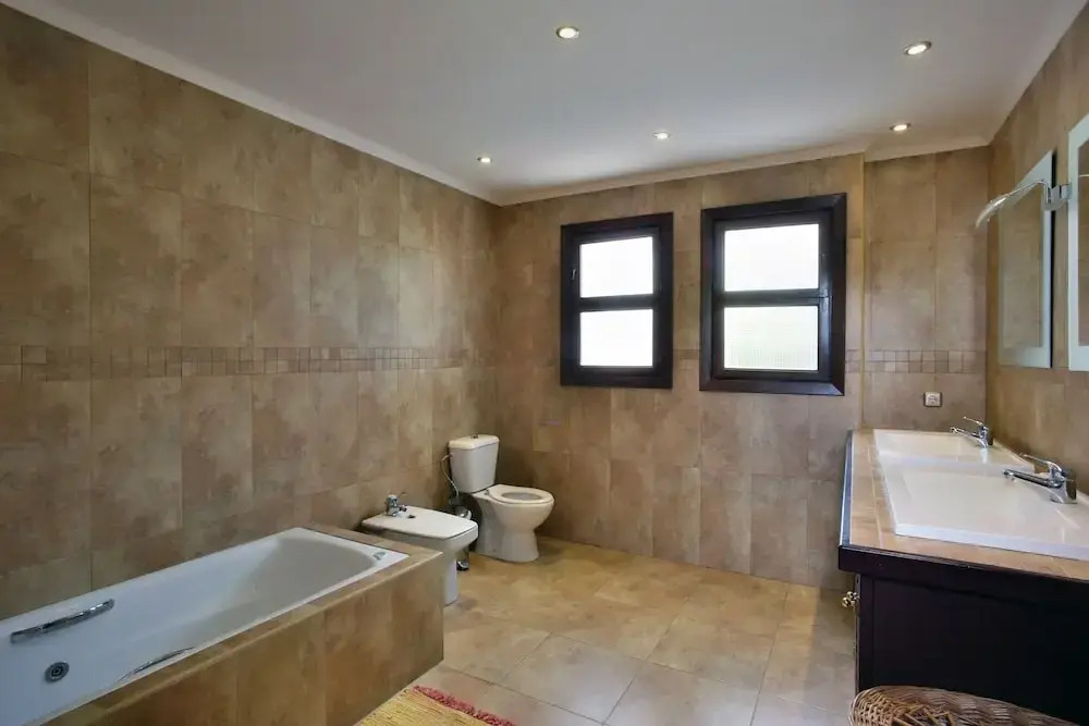 Gardenia - Luxury 10br Villa in Marbella, Heated Pool With Sea Views, Bbq, Wifi