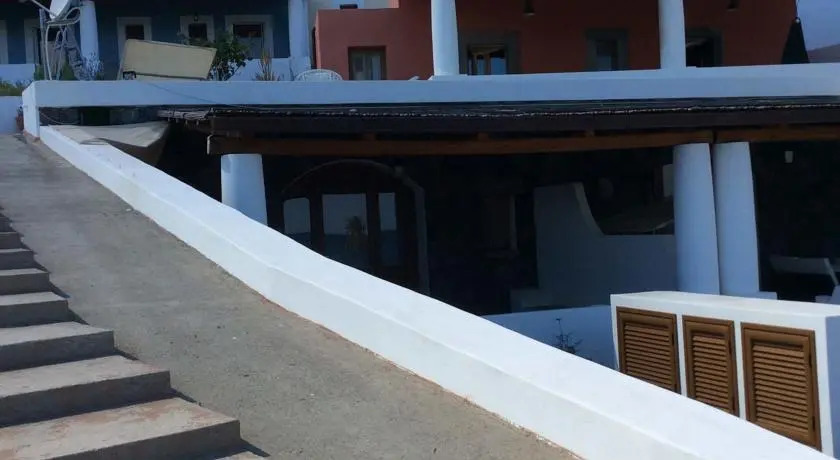 Eolian House