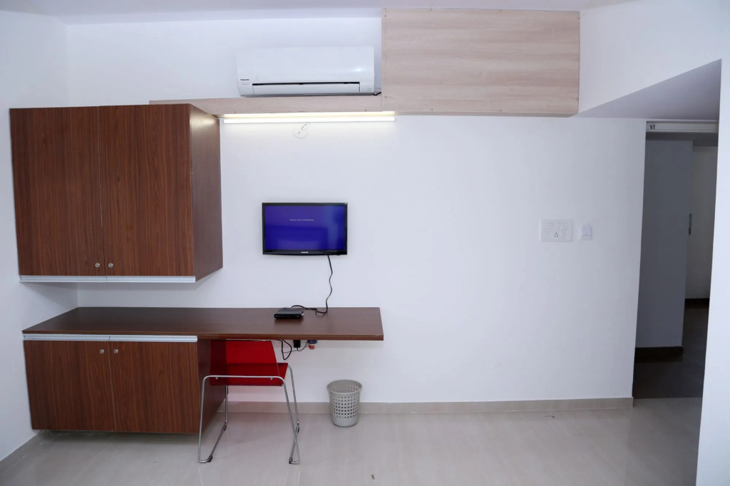 Catalyst Suites Service Apartments