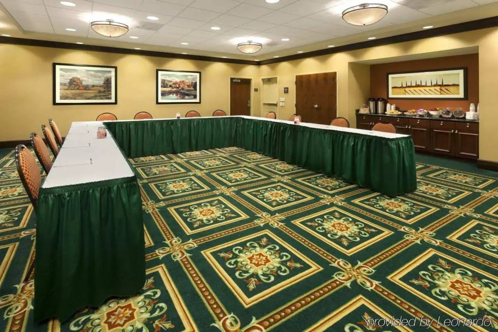 Hampton Inn & Suites Hartford-Manchester