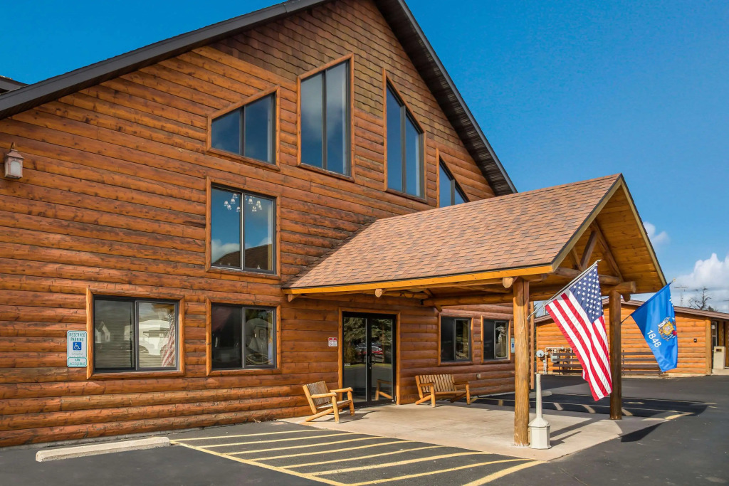 Econo Lodge Rice Lake