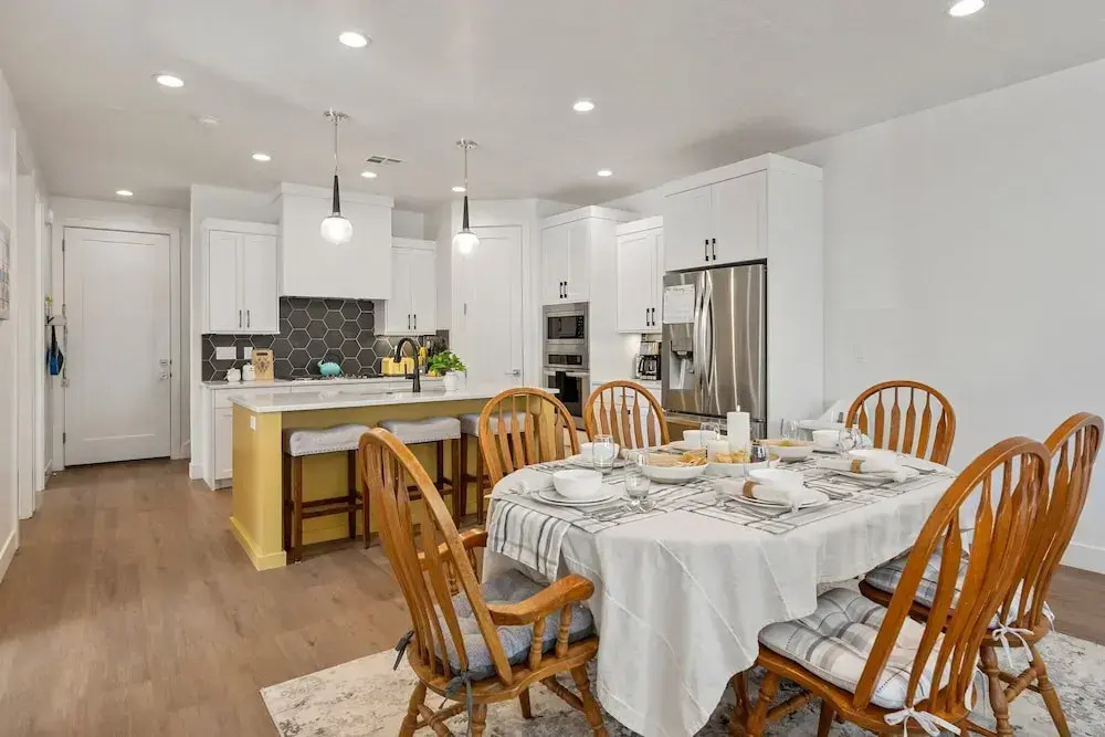 Beech Bungalow 5 Bedroom Townhouse