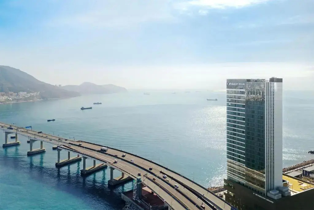 Wyndham Grand Busan Ijin