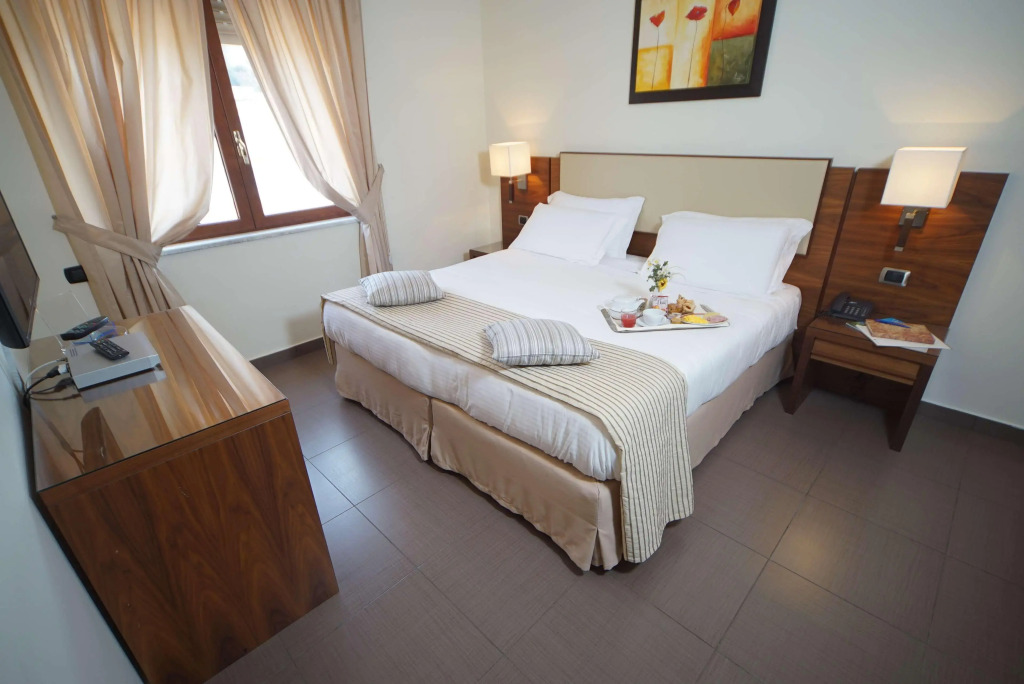 Suites & Residence Hotel