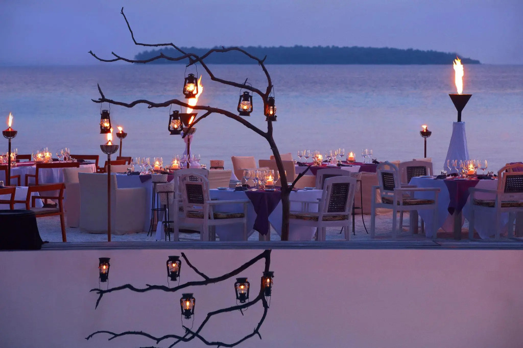 Anantara Kihavah Maldives Villas