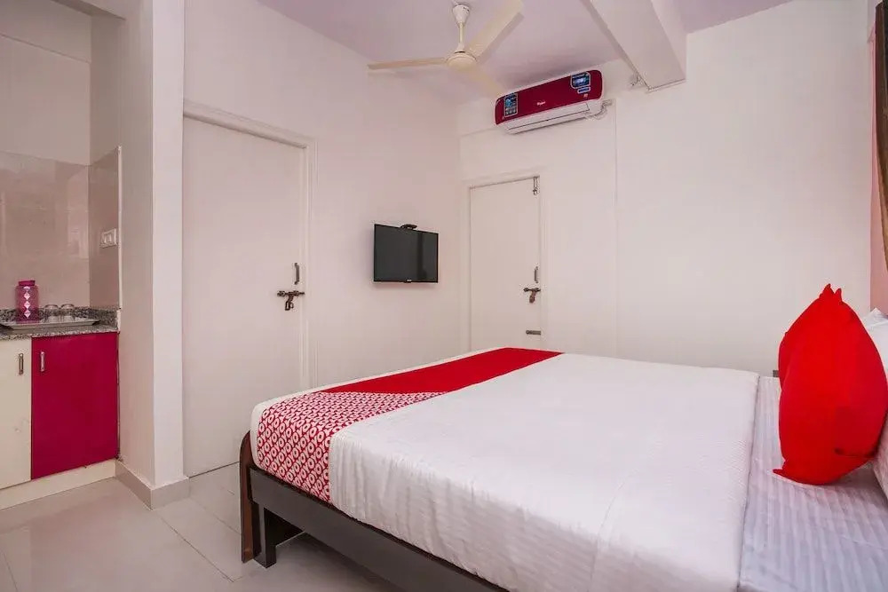 OYO 23441 Shree Gowri Comfort