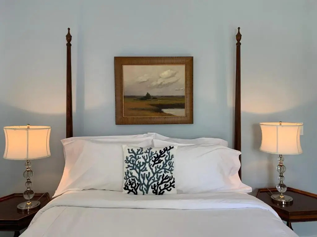 The Oak Bluffs Inn