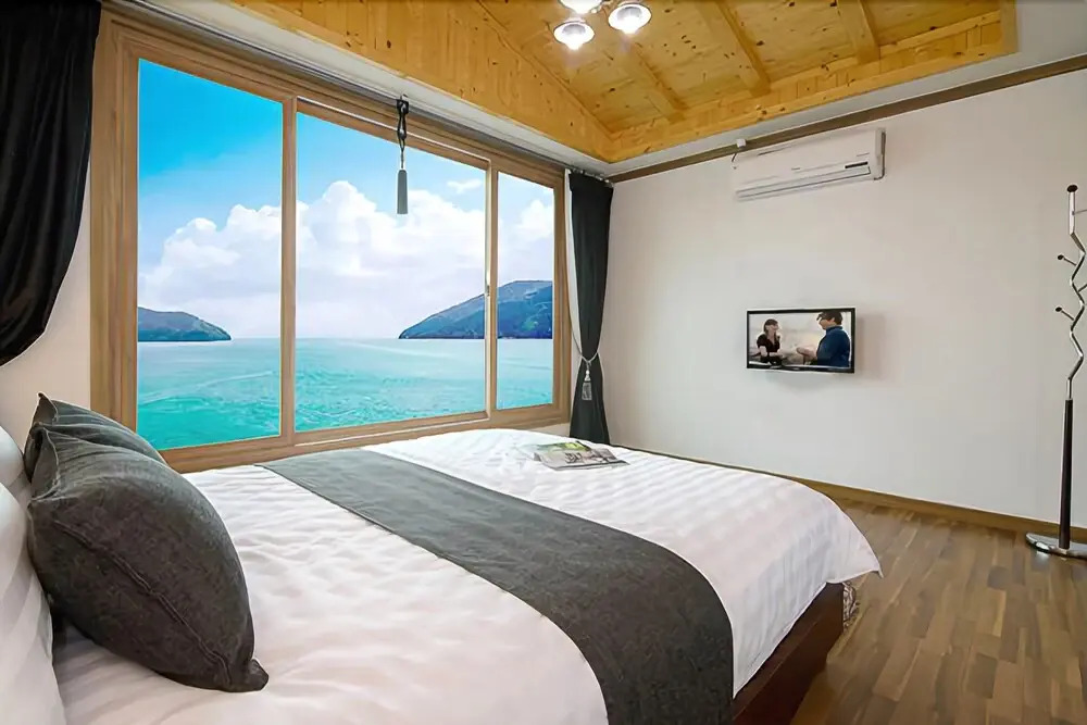 Geoje Seashore Pension
