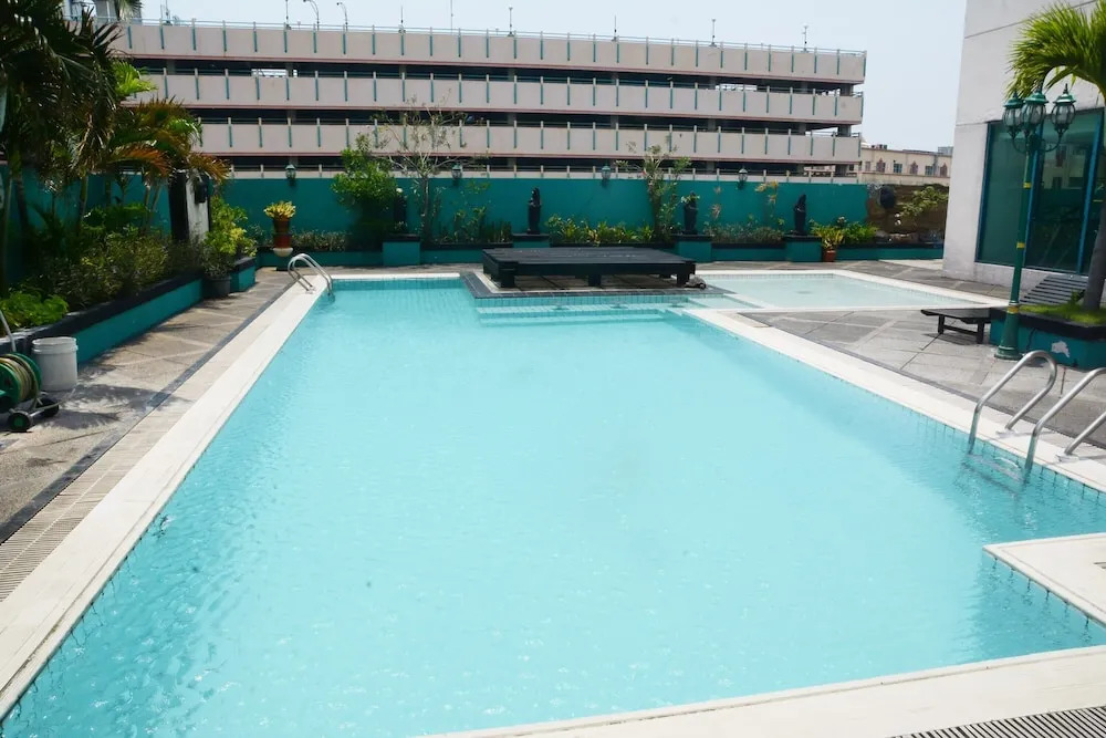 Good Choice 1BR Pangeran Jayakarta Apartment By Travelio