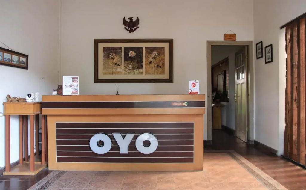 Oyo 497 De Tropis Family Guest House