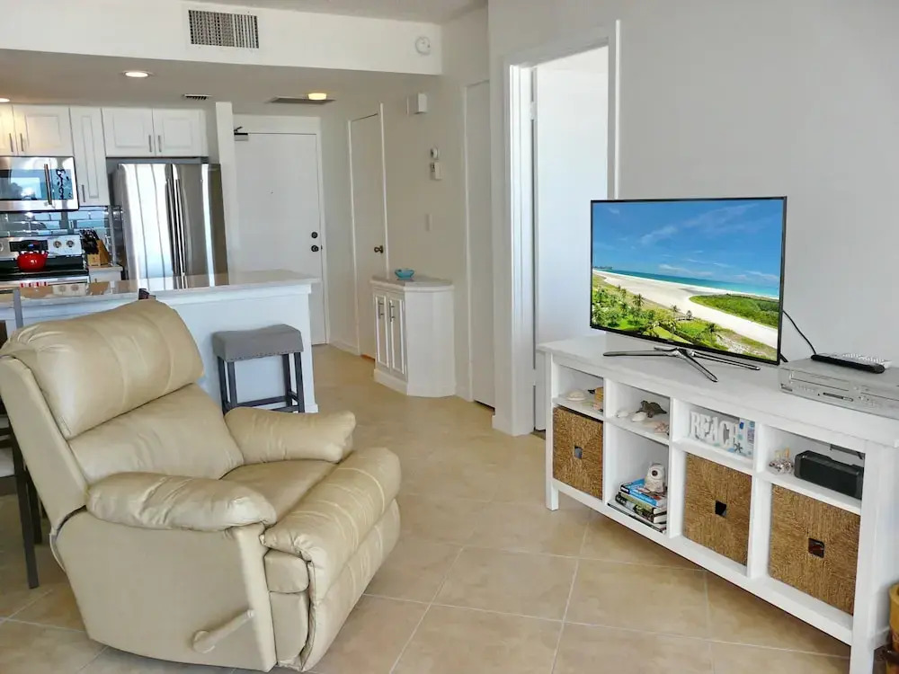 Tradewinds 701