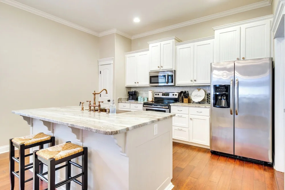Chic Thomas Square Home in Walkable Location