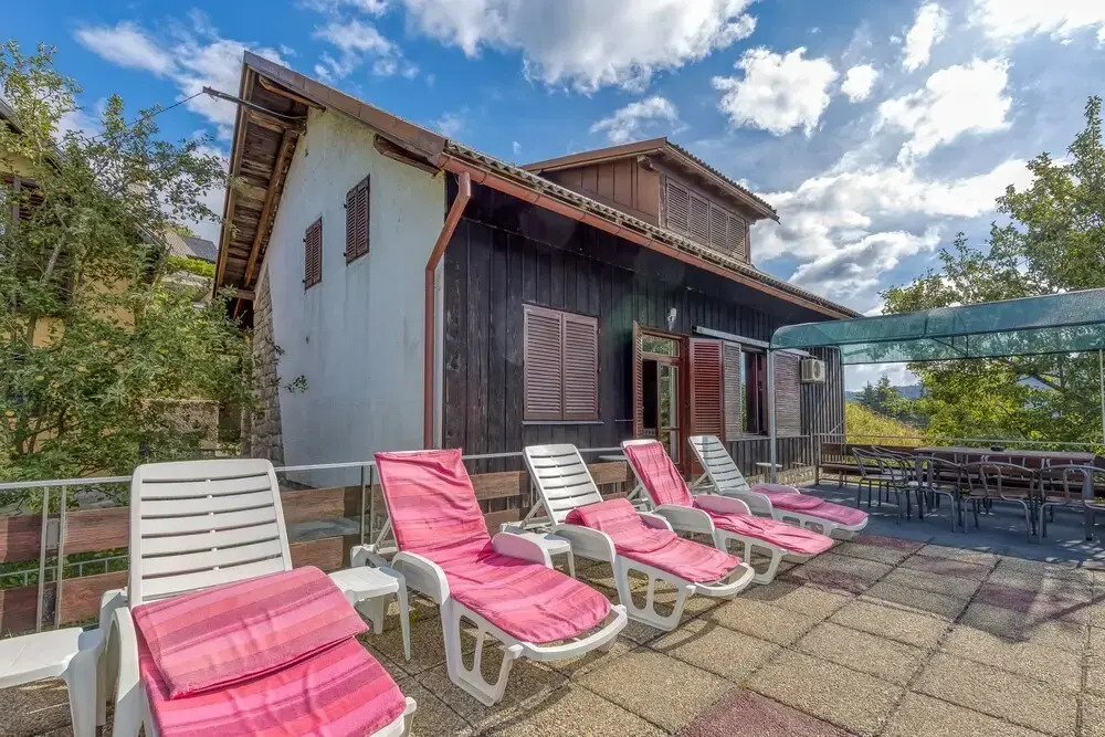 Lake House Felice