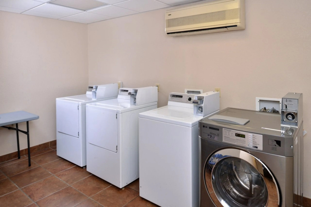 Holiday Inn Express Kingman by IHG